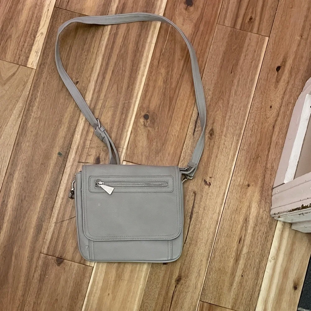 Liz Claiborne Light Gray Messenger Bag - Picture 1 of 6